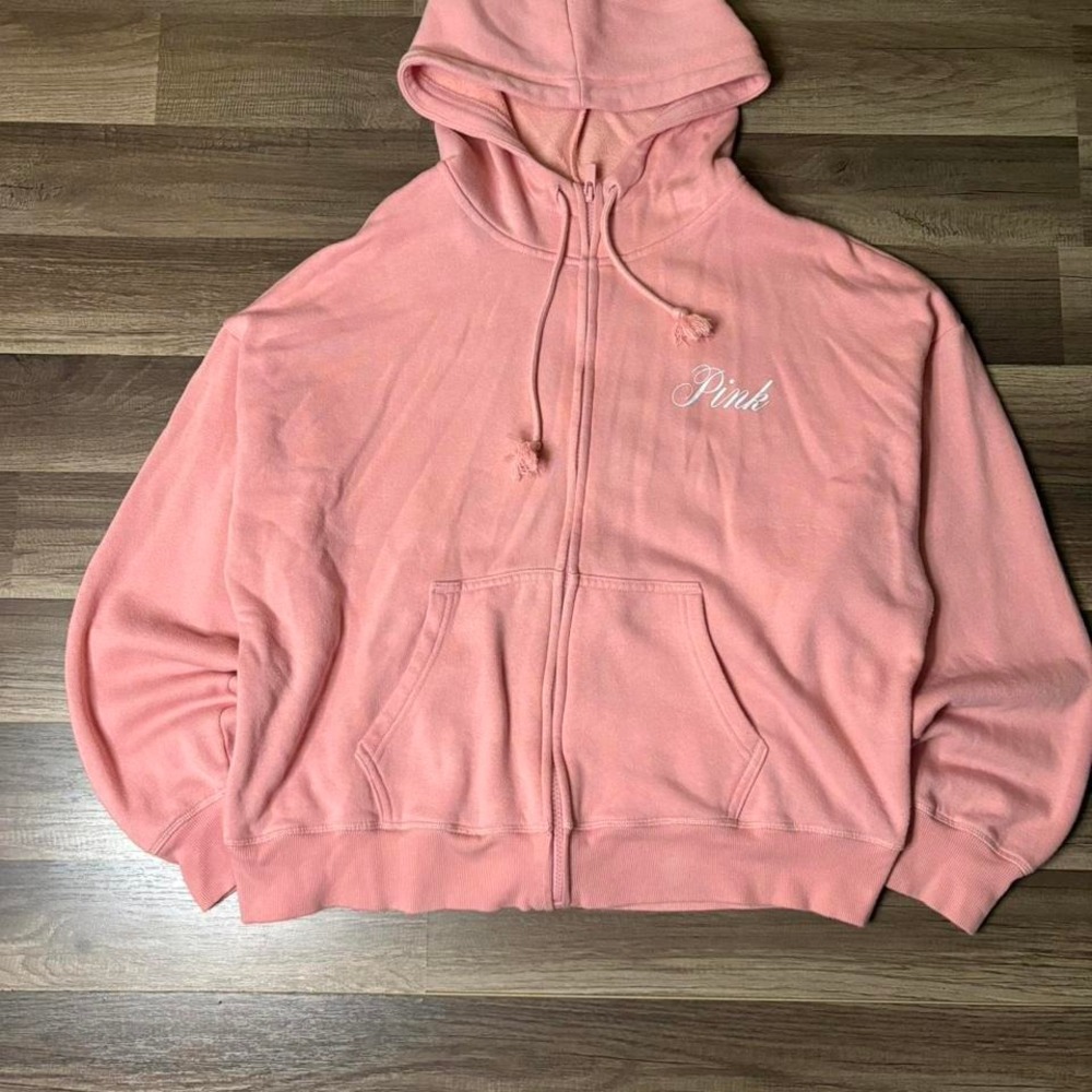 Pink cropped hoodie‎ with a relaxed fit WOMEN SIZE M
